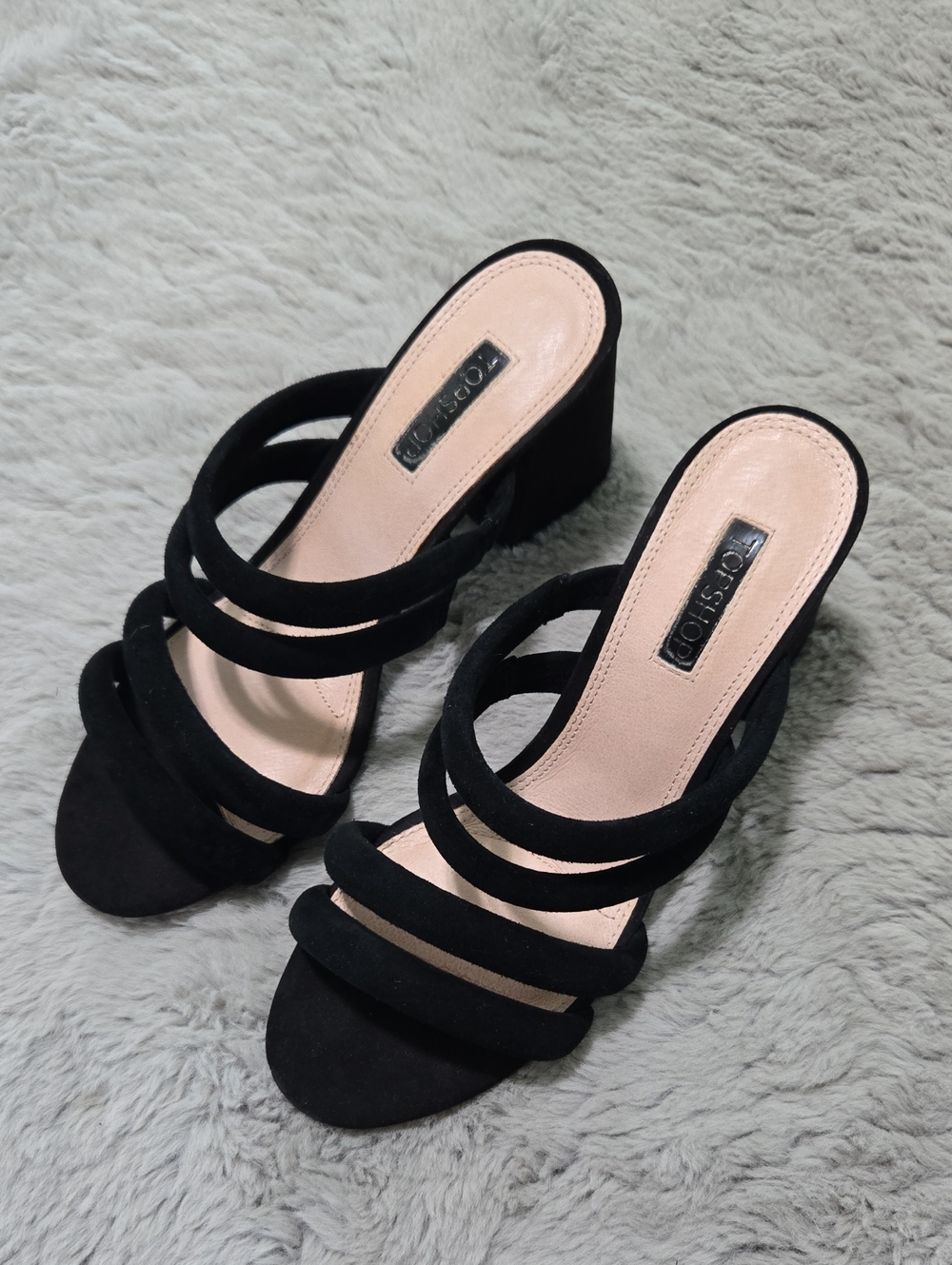 Topshop velvet black block heels strappy sandals size 7.5